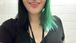 Maybe I should just wear no panties tomorrow? 😱😉