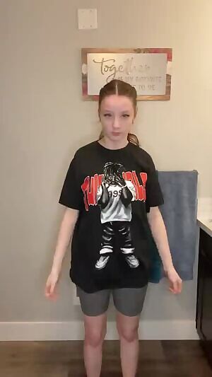 Omg 😱 She Is Back ..