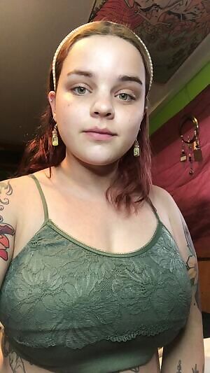 Drop in my favourite colour 💚 happy Tuesday!