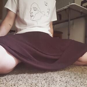 would you hold the key for me, please?