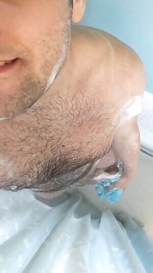 Otter In The Water ;)