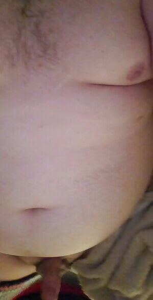 Room for one more on this bed😈