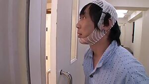 Hospital patient blackmails Risa Murakami