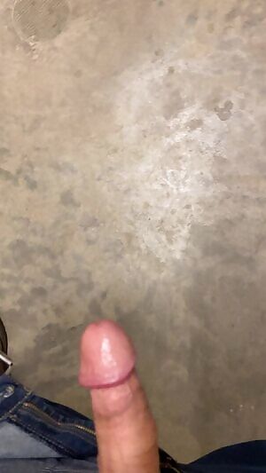 Love Cumming at work! Anyone want to see it in person?