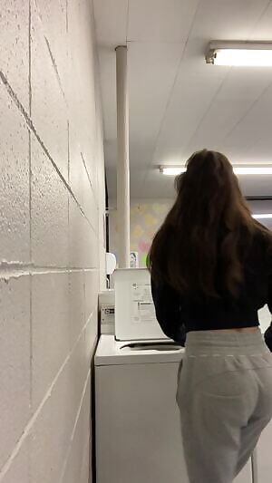 waiting for my clothes to dry, the lady who walked in keeps giving me the side eye 👀 😂