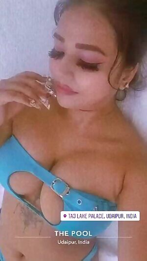 WWYD Indian Beauty 🔥💦