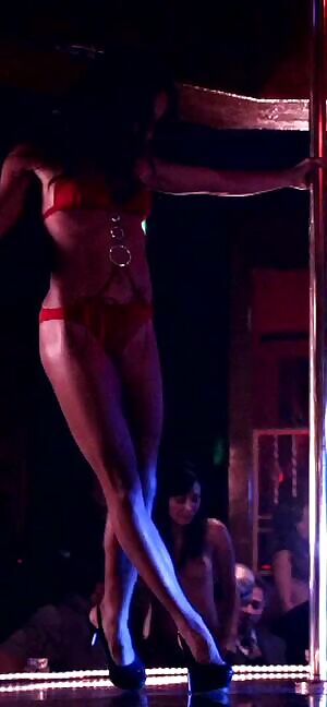 Megalyn Echikunwoke in House of Lies