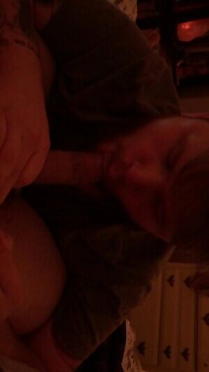 First time getting blown by a guy... shot a massive load he could barely swallow💦💦💦