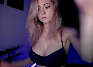 Beautiful oiled up titties.