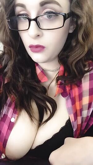 Come and play with this. My kinks include: JOI, Cuckolding, Homewrecking, CBT, CEI, SPH, Sissification, T&D and more! Or make it last all week with a . info in comments.