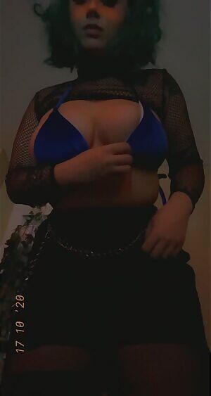 will u help me carry these sir