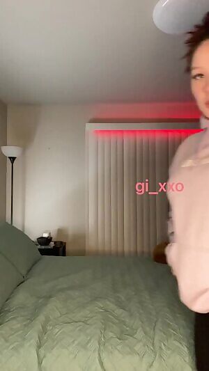 COME TO ENJOY BABE....