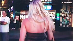 Get a cocktail in me and 20 mins later I'm flashing & jerking off in a busy Las Vegas parking garage...!