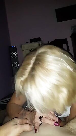 Friends Mom Loves Suckin Dick