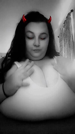 Devilishy Tastee Tit Drop