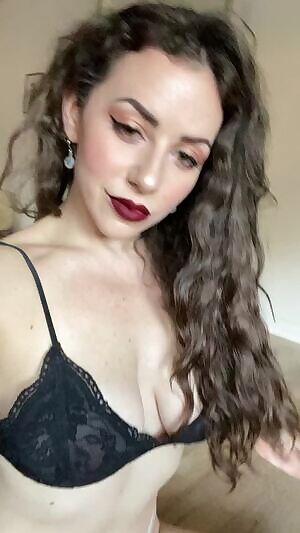 I am free to play with u!!! Let me give you some hot JOI in a Telegram sesh, make you cum quickly over a Quick Cum Cam, rate your dick while fully nude or make your dreams come to life in a custom video! Im ready for you bb 😏