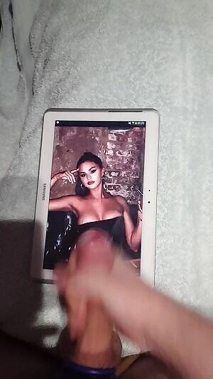 Selena Jerk Off Challenge - Day 1