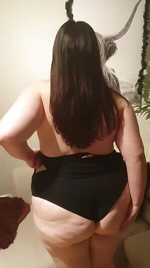 Slap me please! 🥰