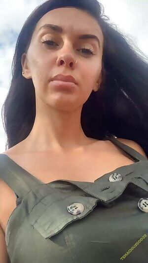 I love the feel of warm fall air on my lips.