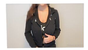 Black tank top, jenicca