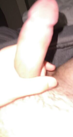 Semi, down curve.. Need a regular mouth 😈💦