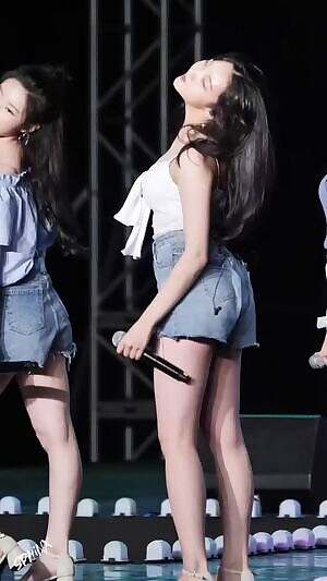 SIS - Gaeul - 190810